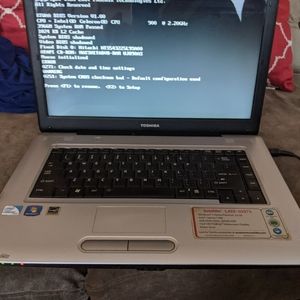 Toshiba Satelite Laptop L455-S5975 250GB Windows 7